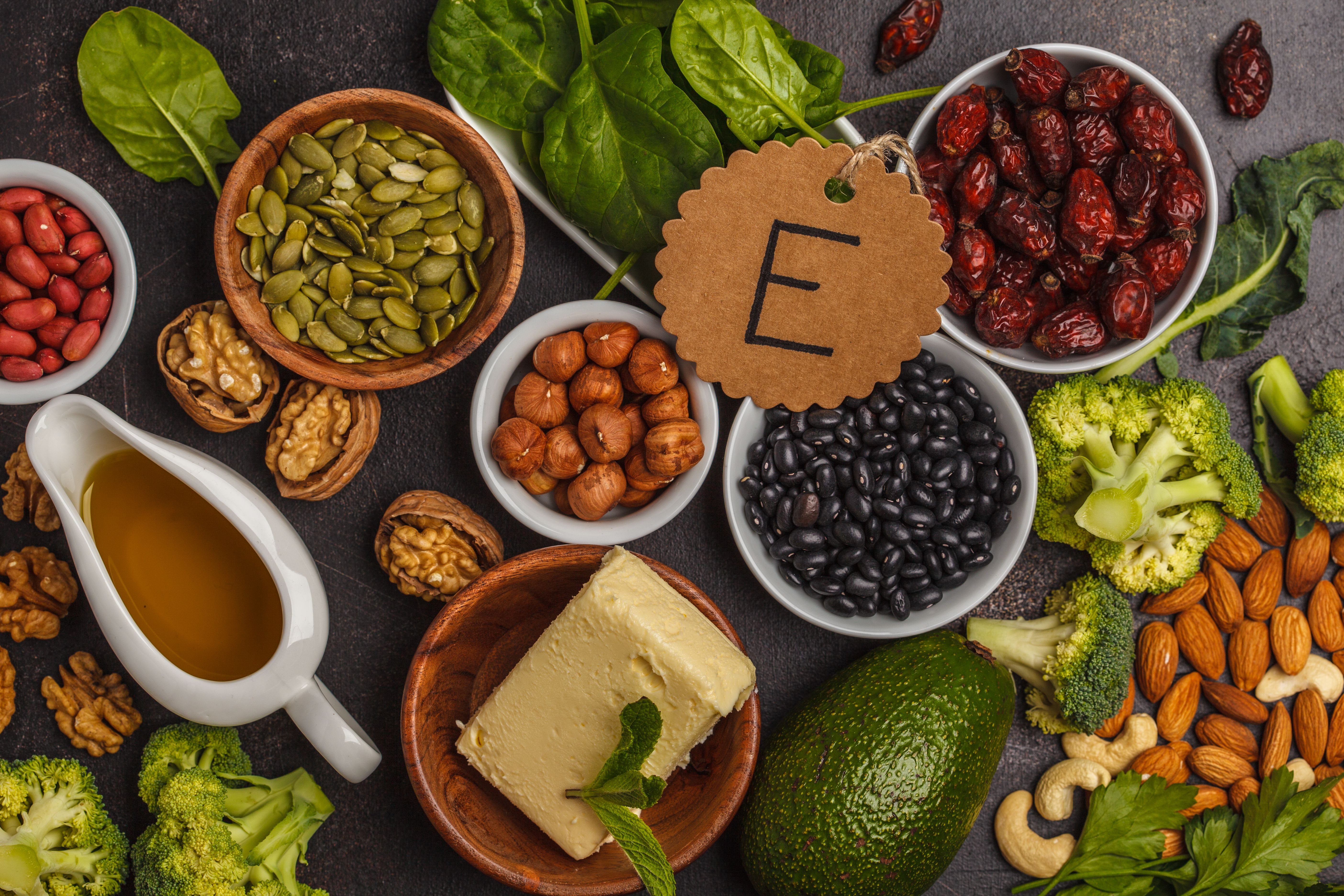 Importancia del consumo de vitamina E en la dieta del deportista. iStock 950609714