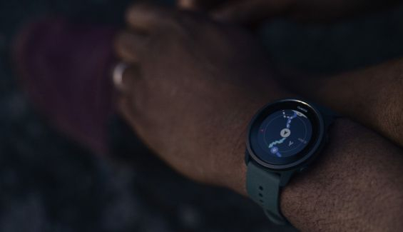 Suunto 5 Peak Cave Green en la pantalla de navegación Suunto 5 Peak Cave Green en la pantalla de navegación