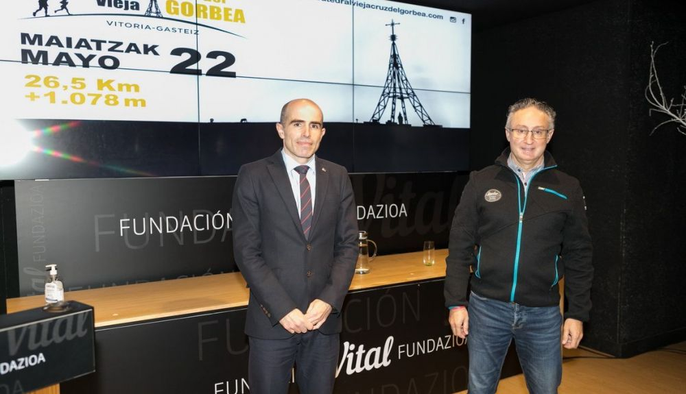 Axier Urresti, director ejecutivo de las Fundaciones Vital y Eduardo Martínez Lobera, presidente de Ascentium 