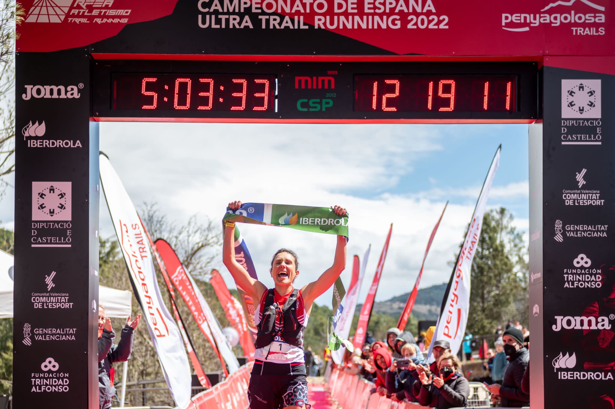 Marta Molist y Aritz Egea se proclaman campeones de España de Ultra Trail Running ©David Gil