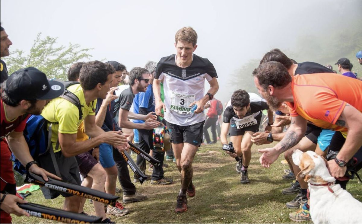 La Zegama-Aizkorri 2022 en pantalla grande. Biel Ráfols haciendo el seguimiento de la maratón del 2018. © Salomon