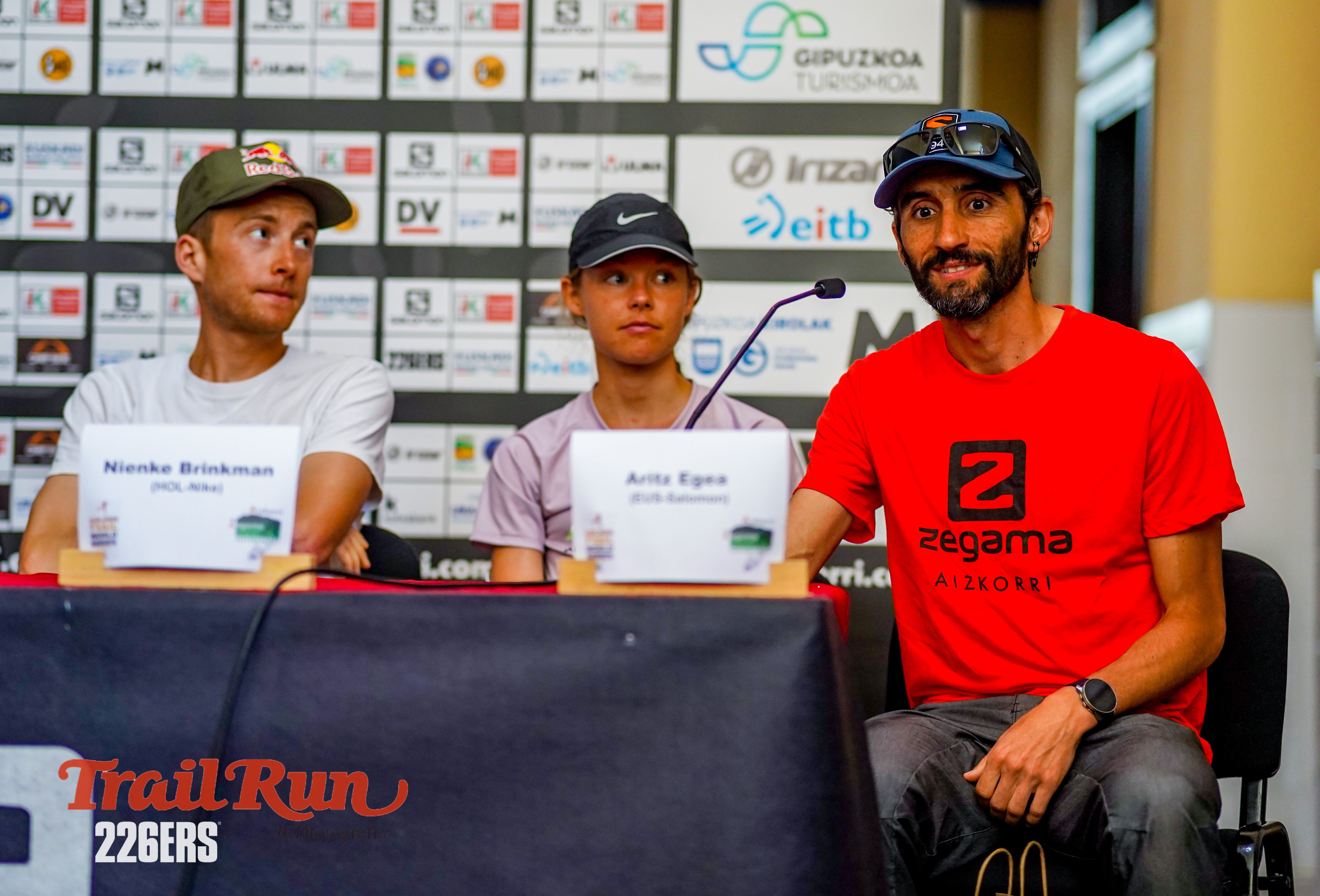 Zegama-Aizkorri 2022 presentación de corredores ©JCDFotografía
