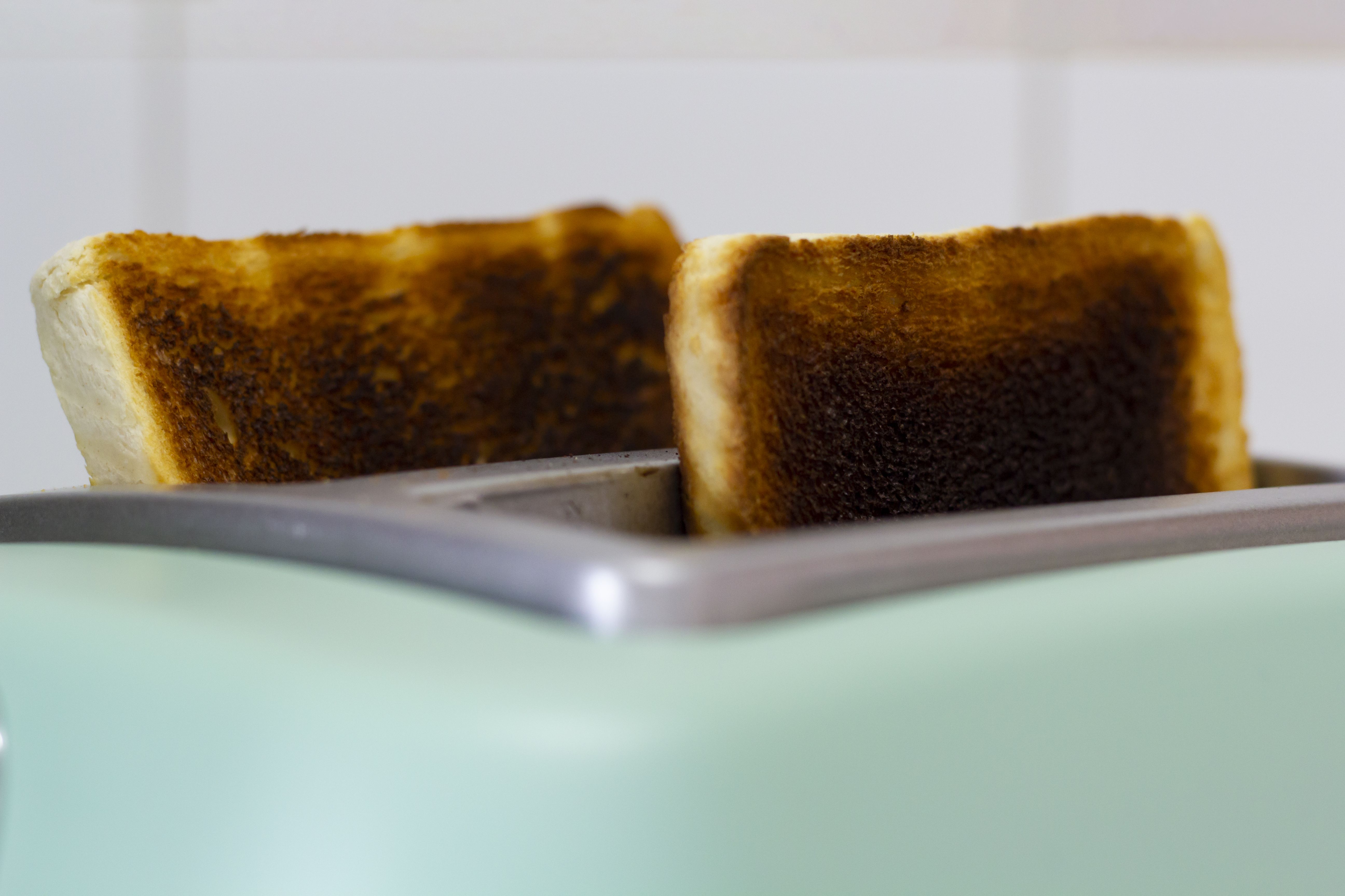 Sustancias nocivas resultantes del tratamiento culinario de los alimentos. iStock 1307679736. iStock 1307679736