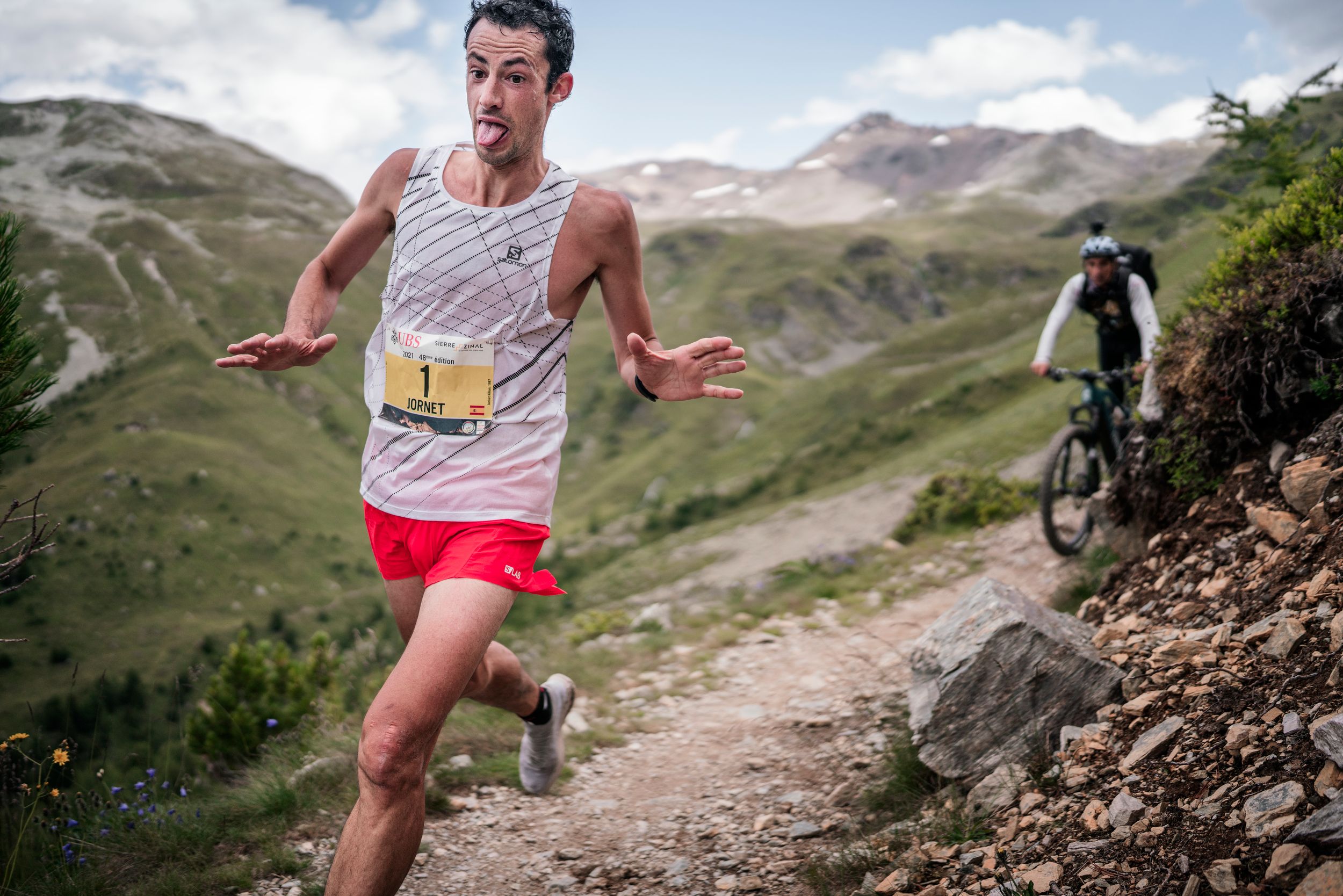 Kilian Jornet @GoldenTrailSeries @sierrezinal officiel 2021 ©@jsaragossa