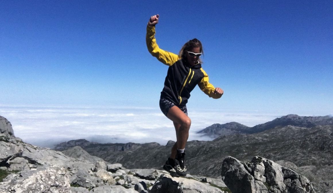 Sonia Regueiro reina en Picos de Europa conquistando el FKT del anillo