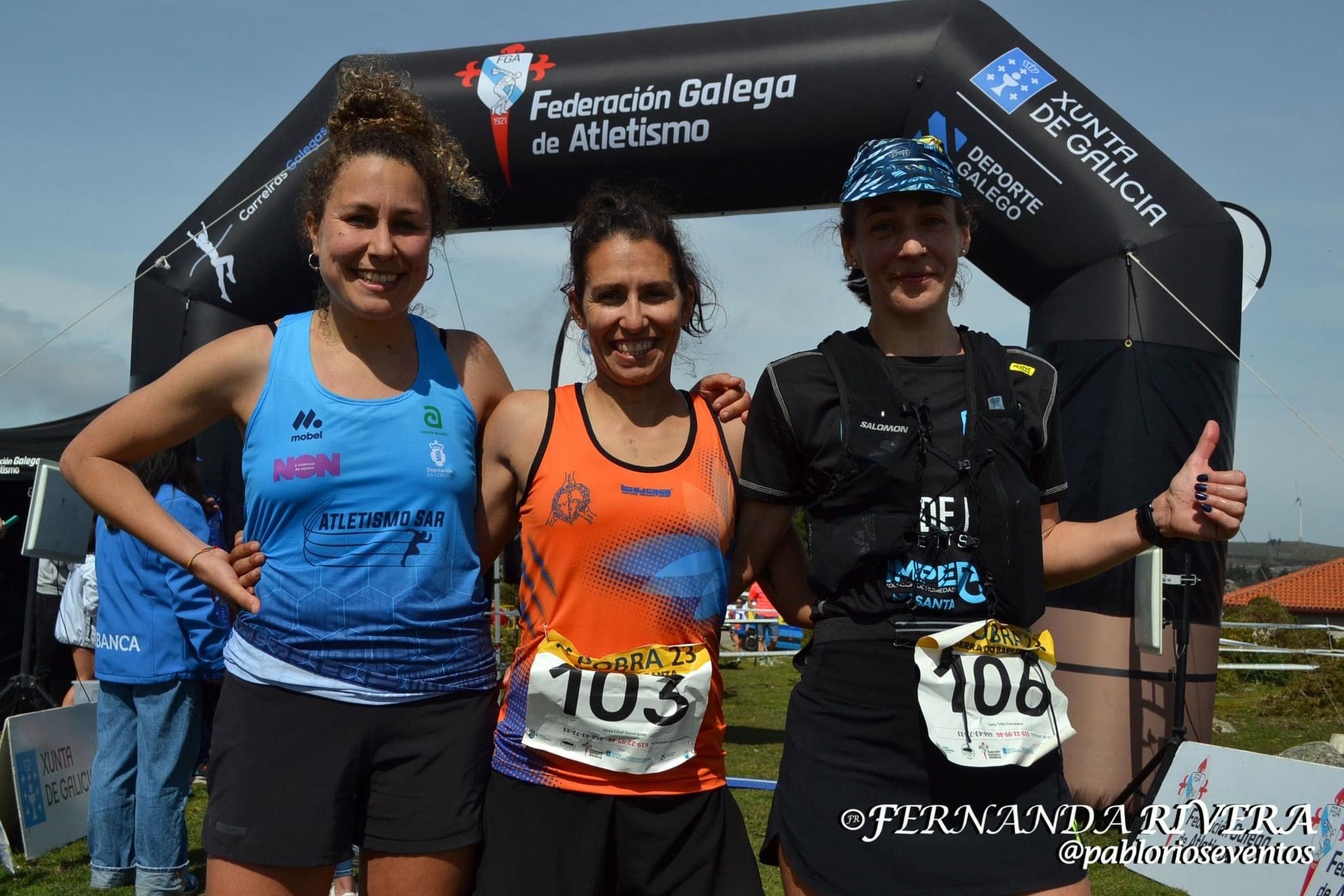 Podio femenino del Gallego de Trail ©Pablorioseventos