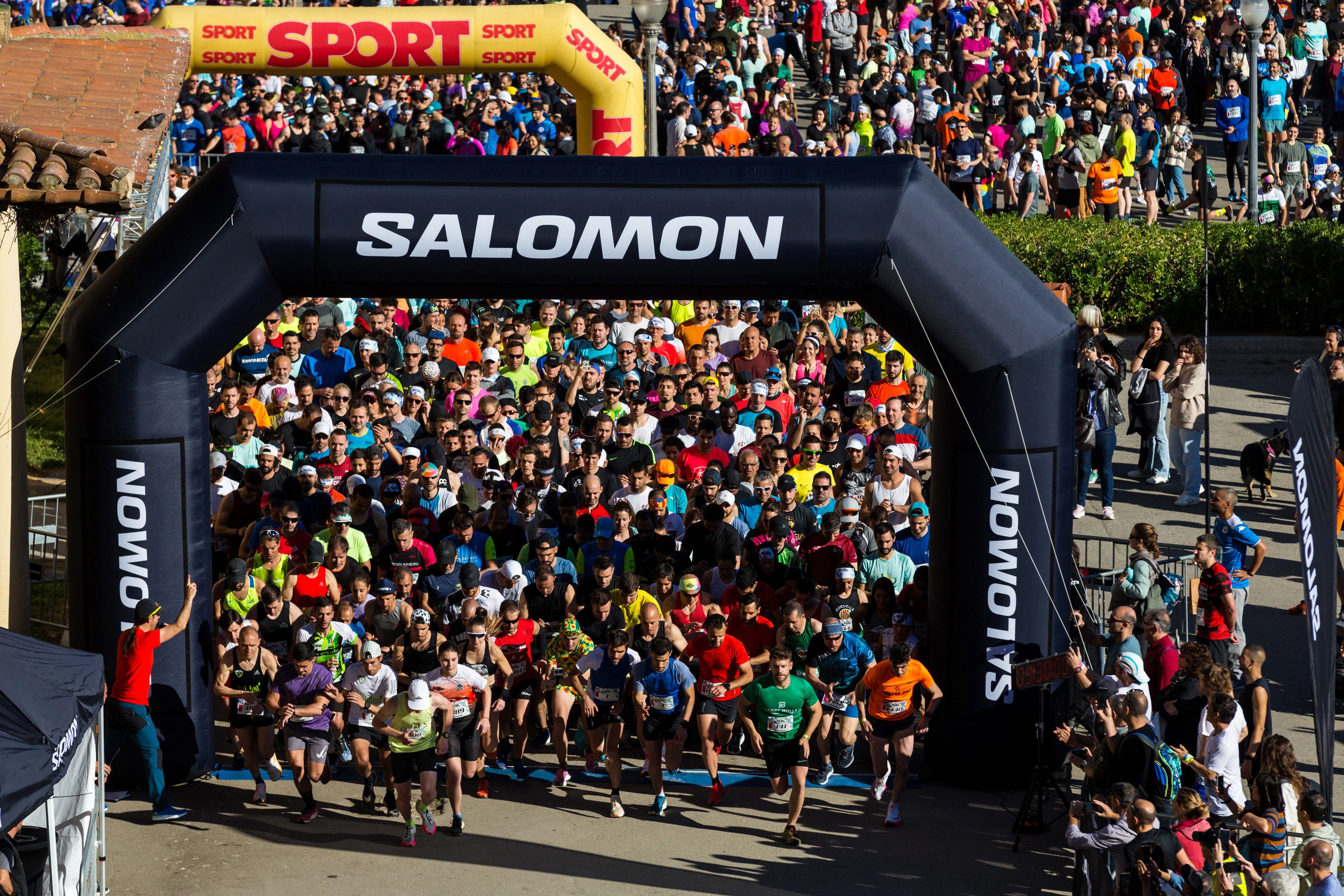 Salida de la Salomon Run Barcelona 2023 ©️Salomon