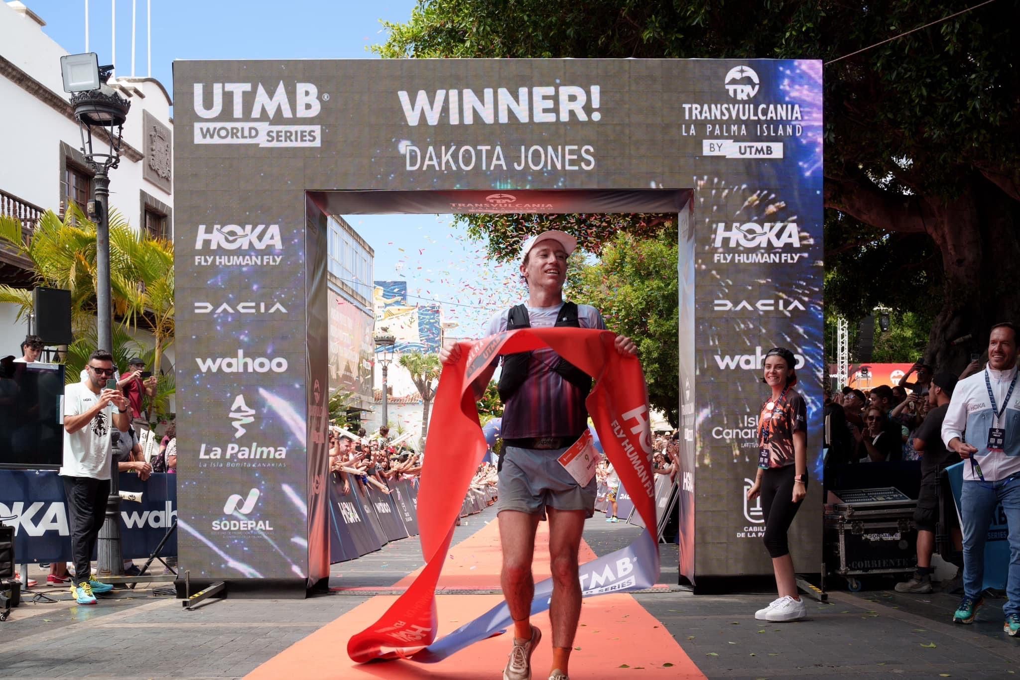 Dakota en meta de Transvulcania by UTMB