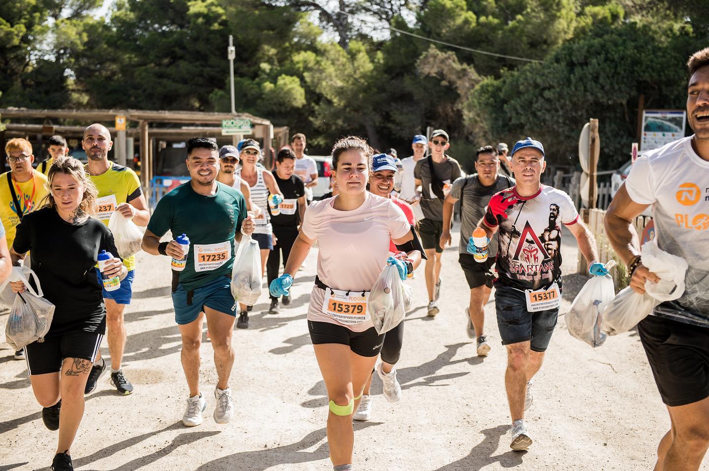 Plogging Tour. deporte, medio ambiente y acción social