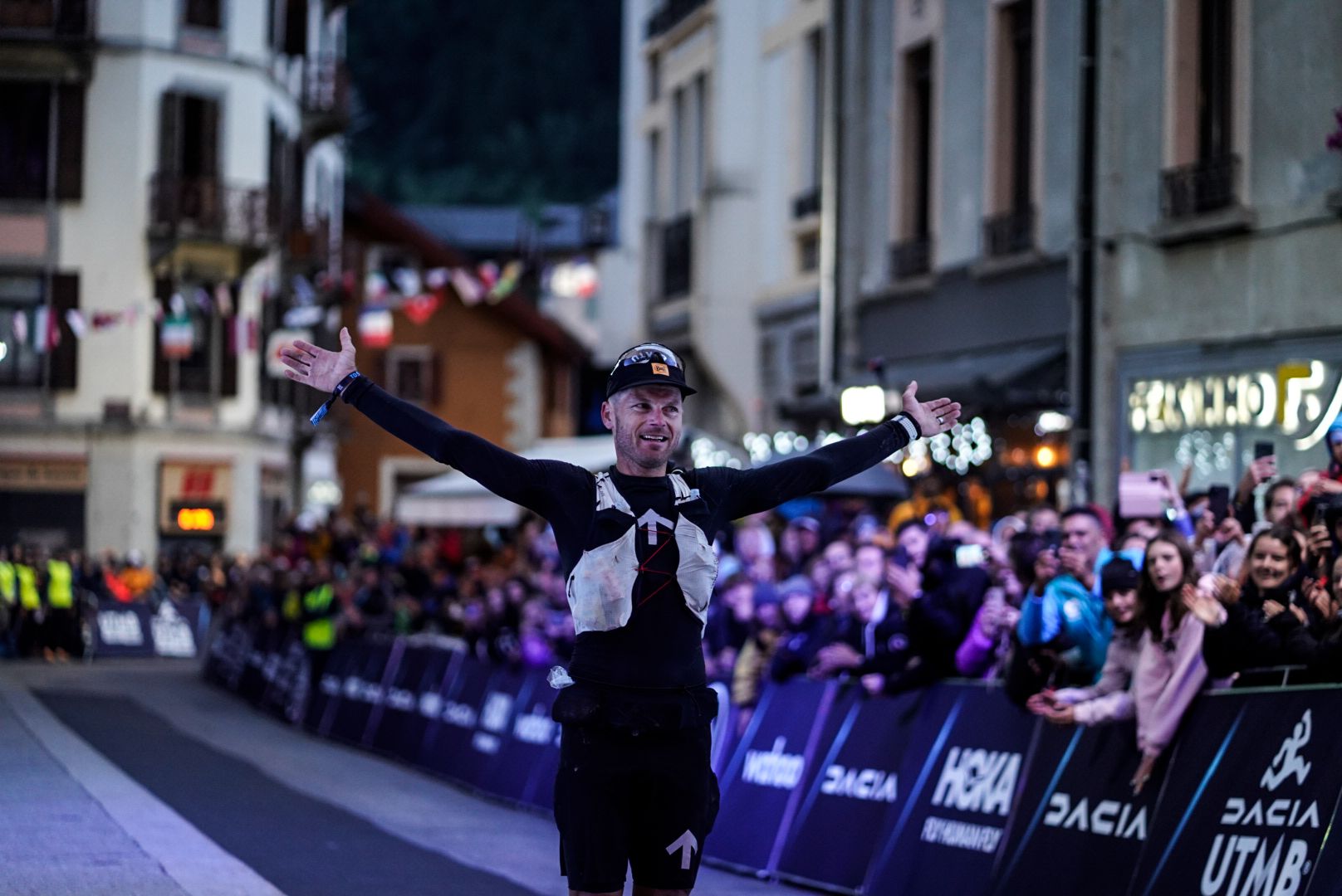 El vencedor de la TDS ©️José Miguel Muñoz Egea by @revistatrailrun