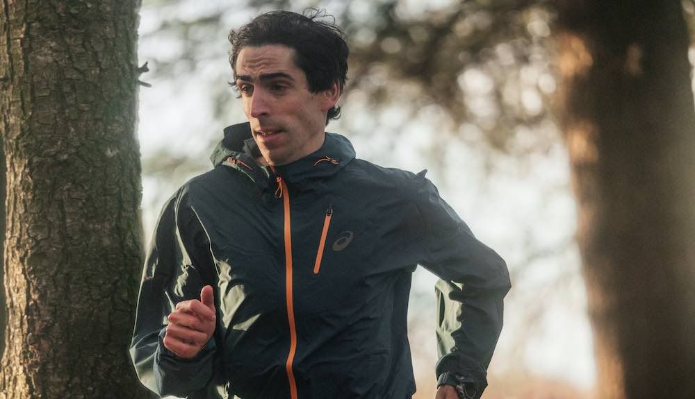 Antonio Martínez ficha por ASICS ©@the.adventure.bakery 