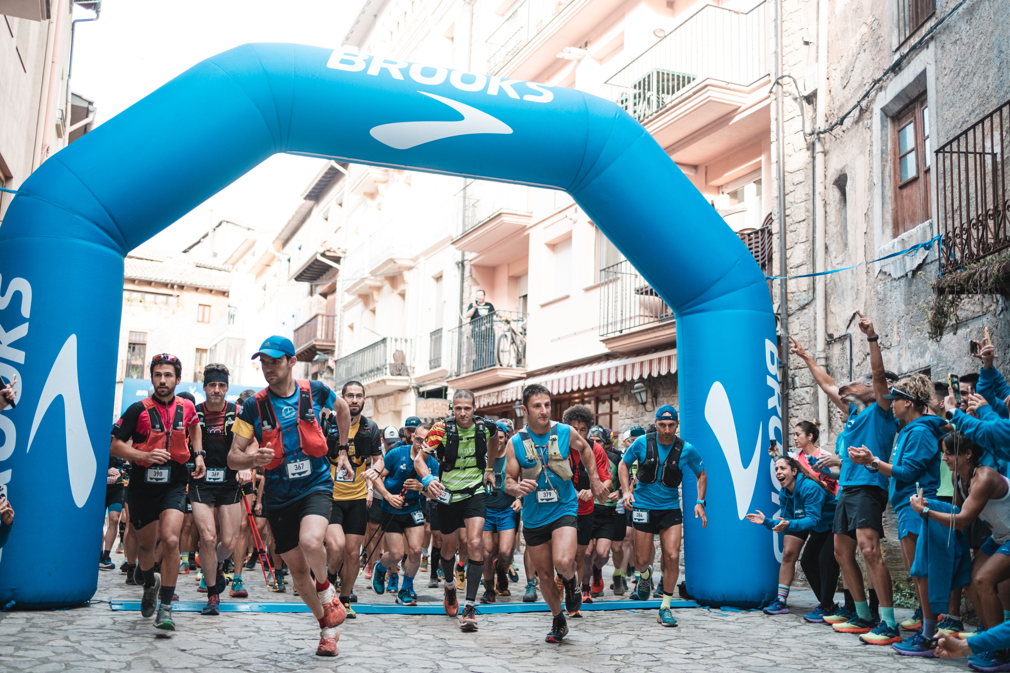 Descubre los rincones más desconocidos y salvajes del Berguedà con Trail Catllaràs by Brooks