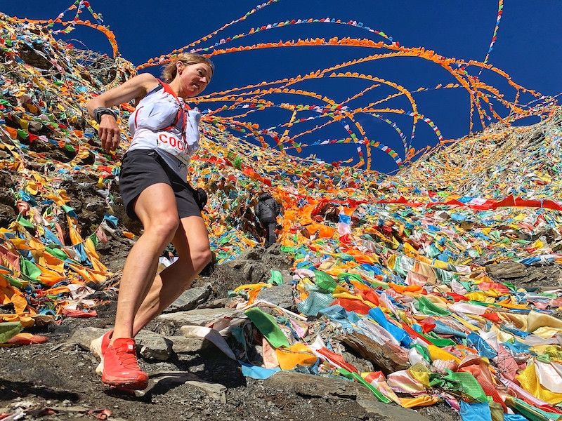Megan Kimmel y Jia vuelan en la Sky de China