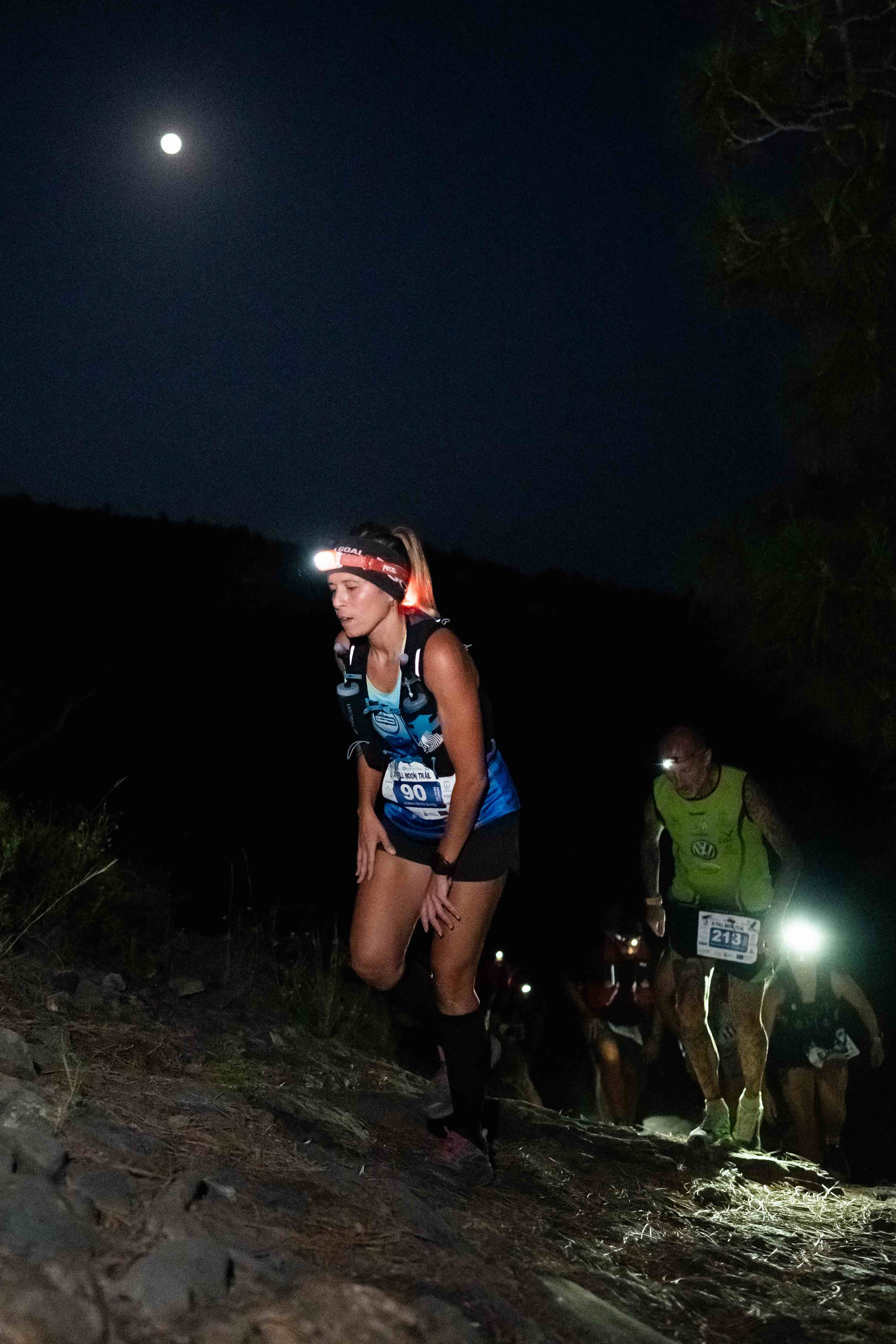 Full Moon Trail vertical redu