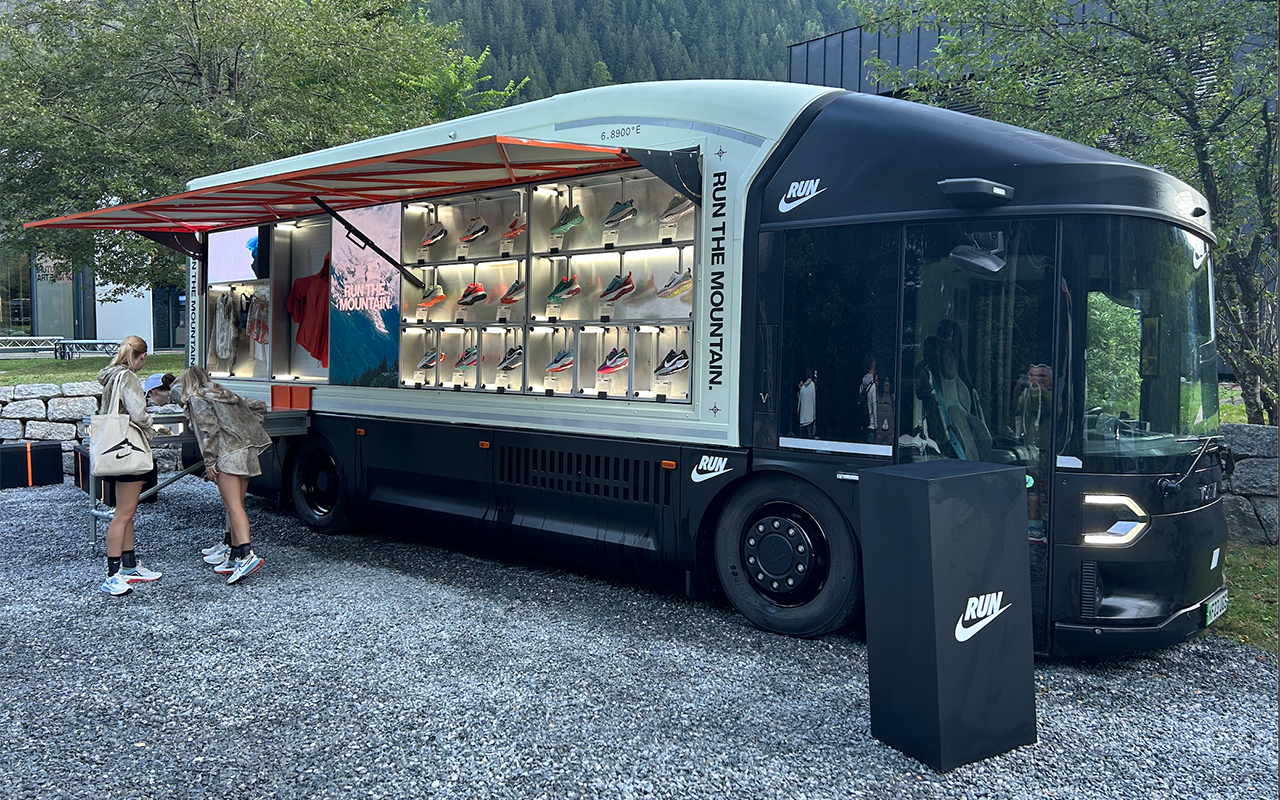 nike van