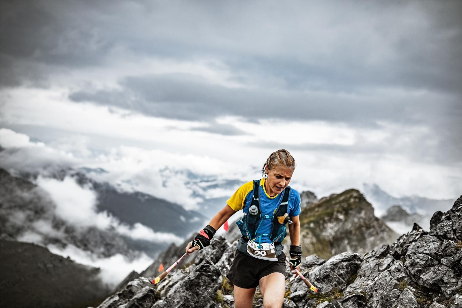 Una participante del Trail Alto Aller ©️Rubén Fueyo