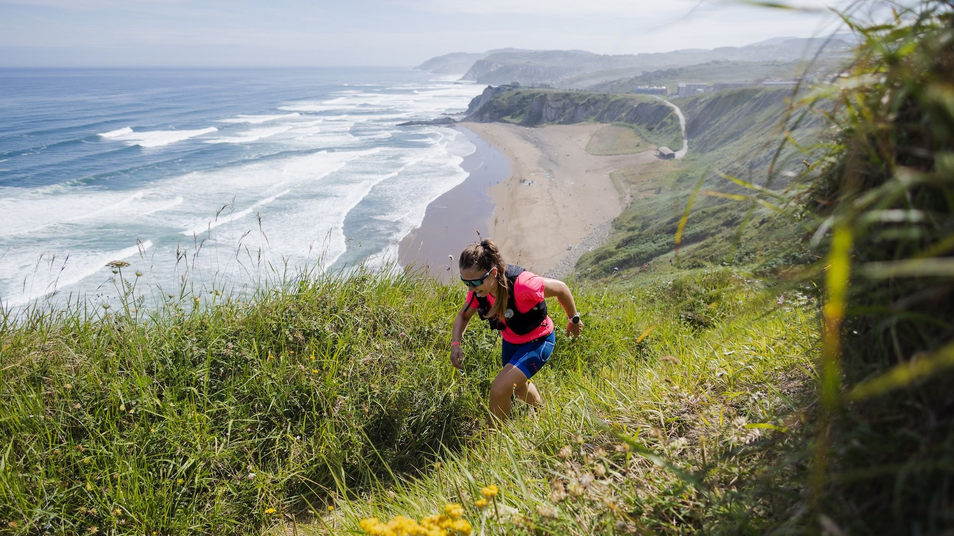 Kosta Trail 2025 une de nuevo el deporte y la solidaridad. Foto Kosta Trail 2024  ©️@igor quijano