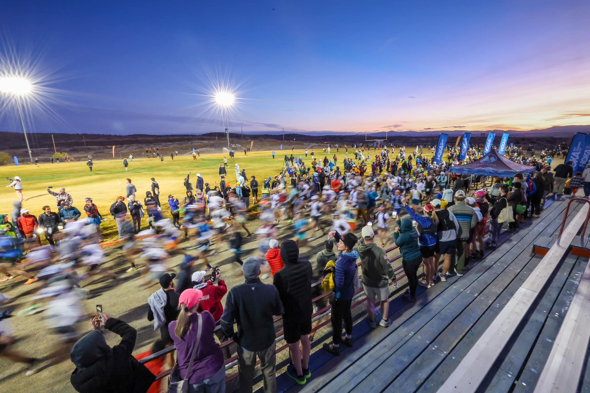 Salida de la Black Canyon Ultras ©️ Howie Stern Scott Rokis Jesse Ellis (Black Canyon Ultras)