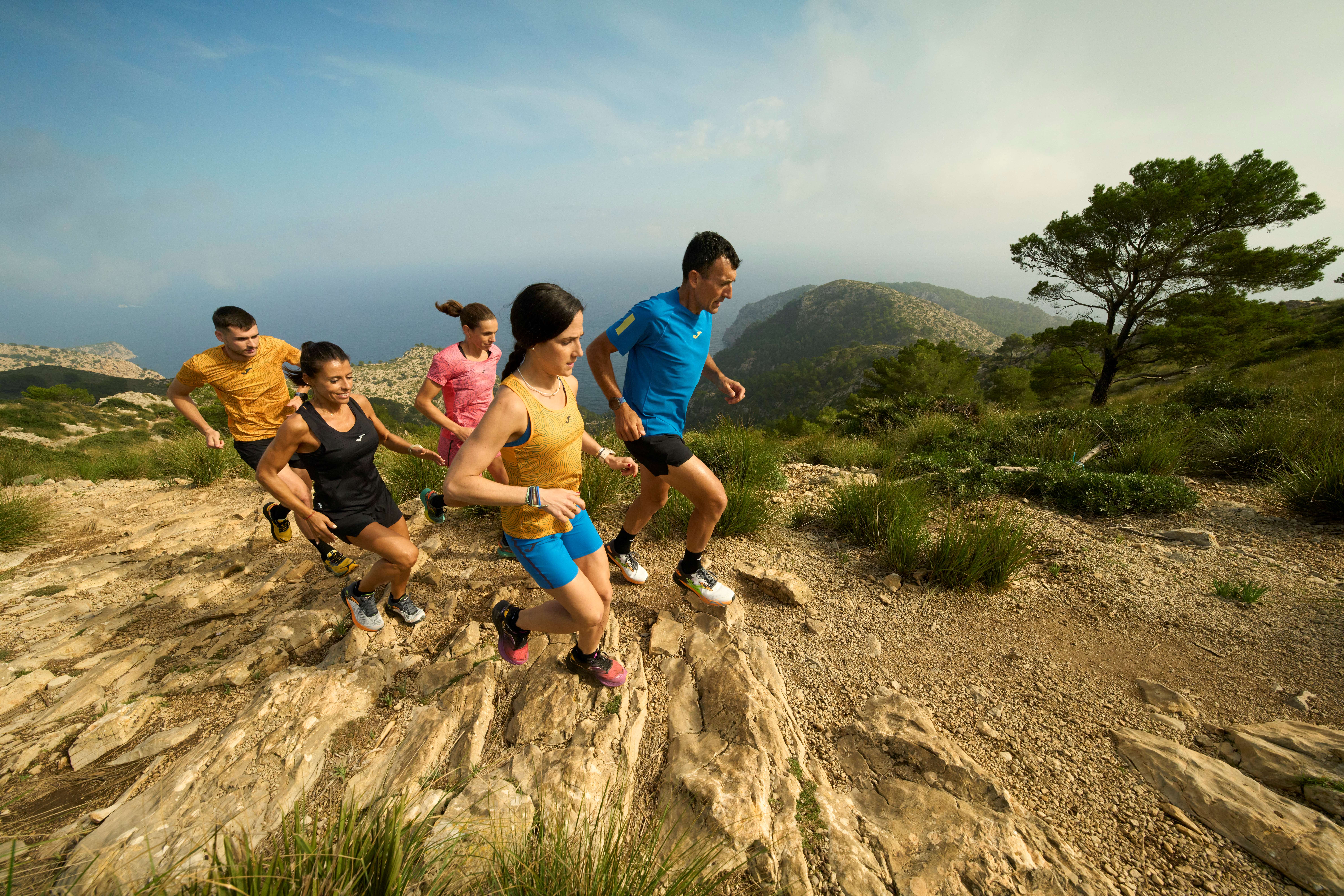 R-Nature: la colección con la que los atletas del #JomaTrailTeam 