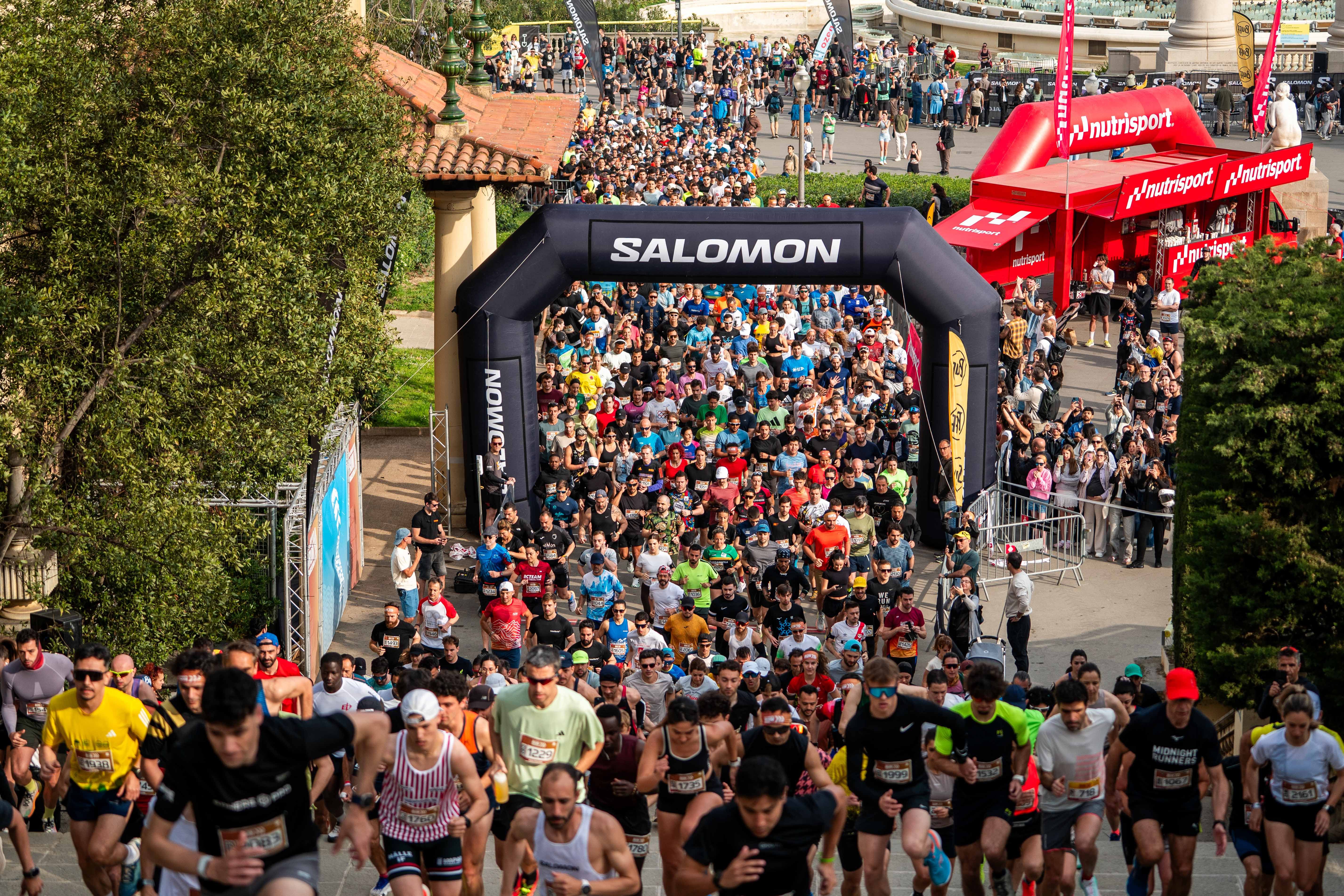 La Salomon Run Barcelona hace vibrar Monjüic