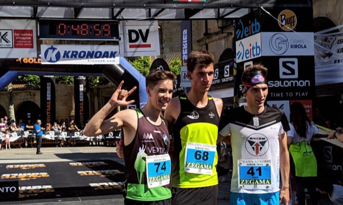 Podio masculino de Zegama Aizkorri Junior