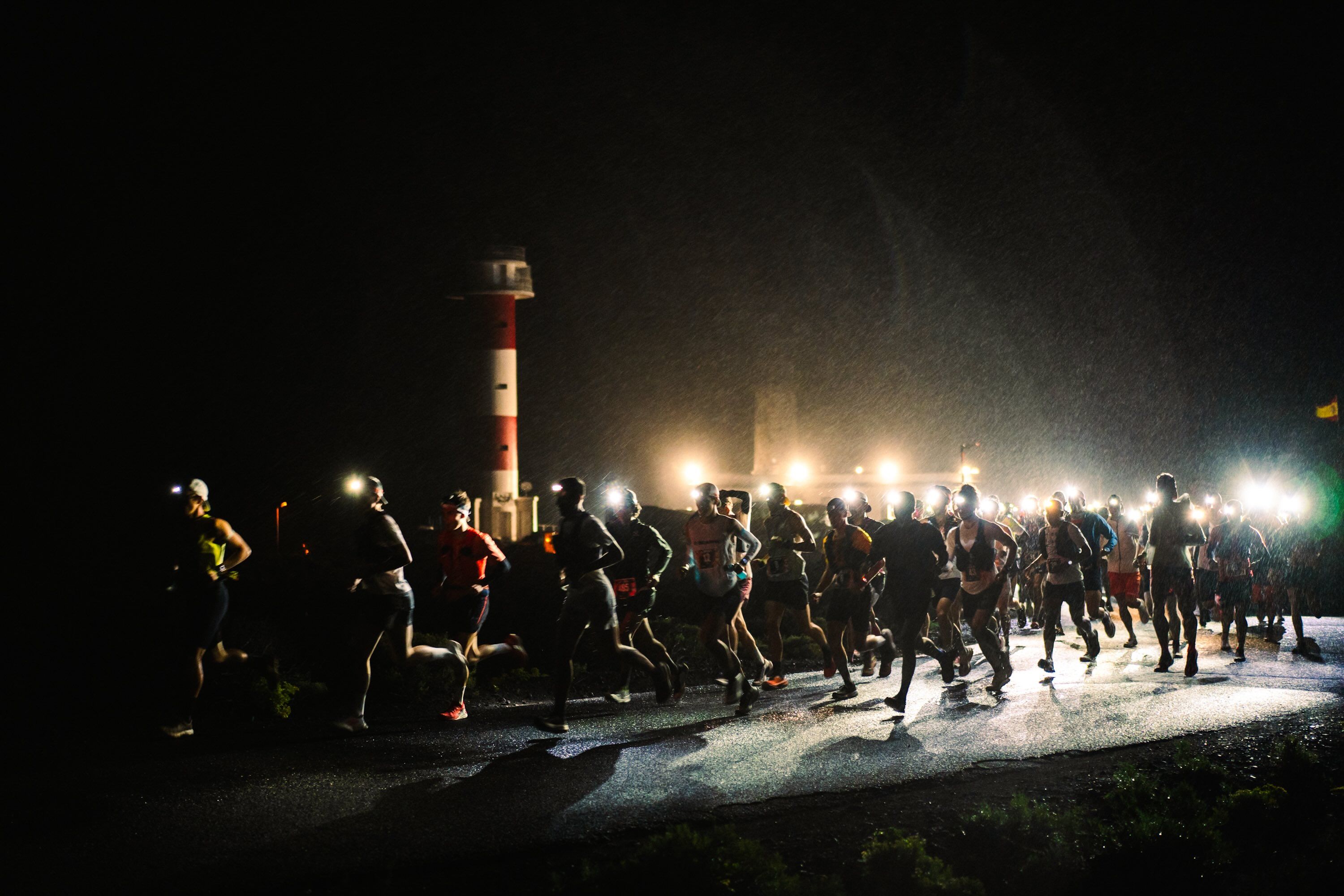 Abiertas las inscripciones para Transvulcania adidas TERREX 2026 ©️TRV Salida Ultra 2025 Abian San Gil