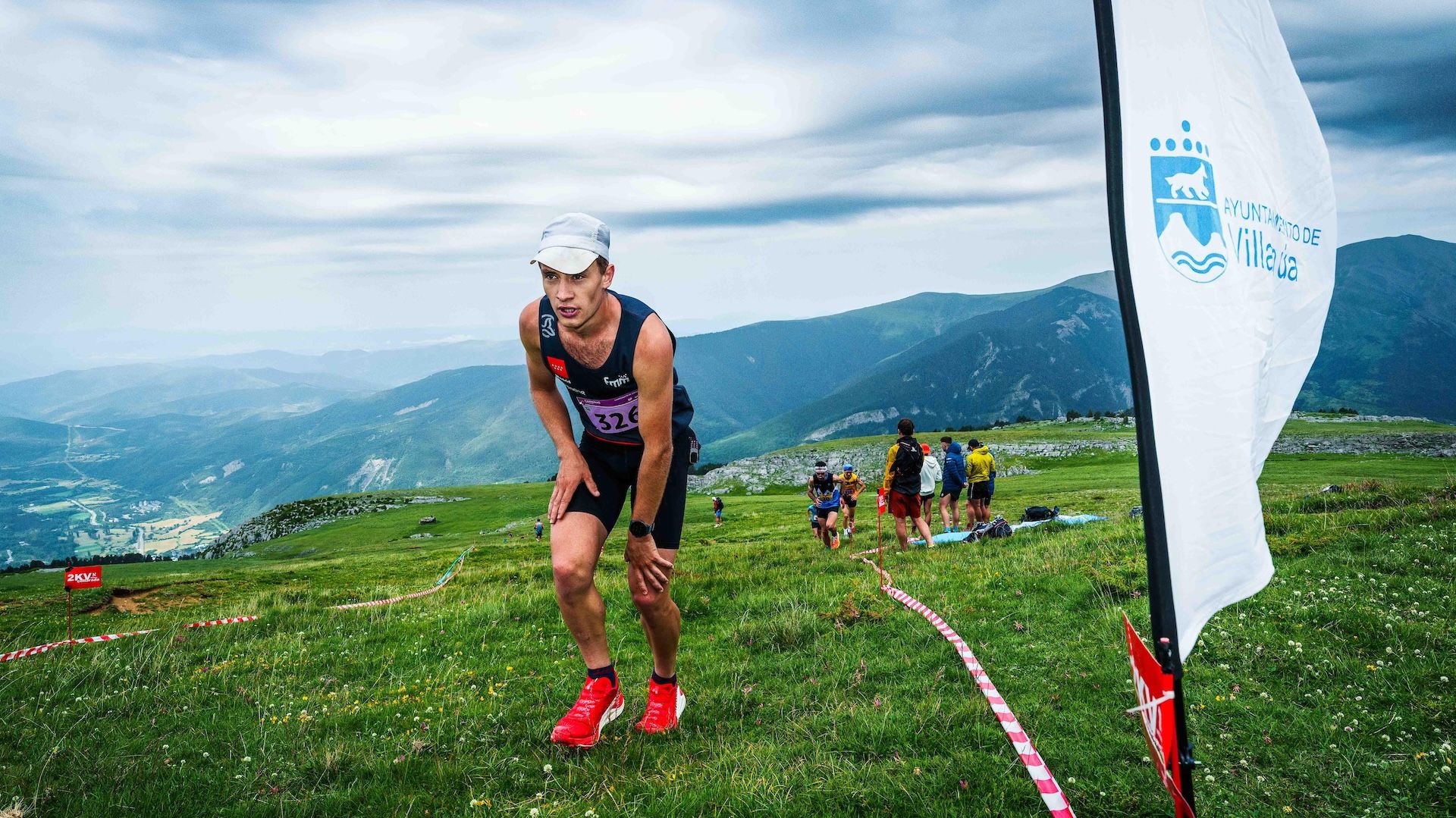 Laia Montoya y Fabian Venero, campeones de España de Kilómetro Vertical ©️Turismo Villanúa / Yhabril Moro