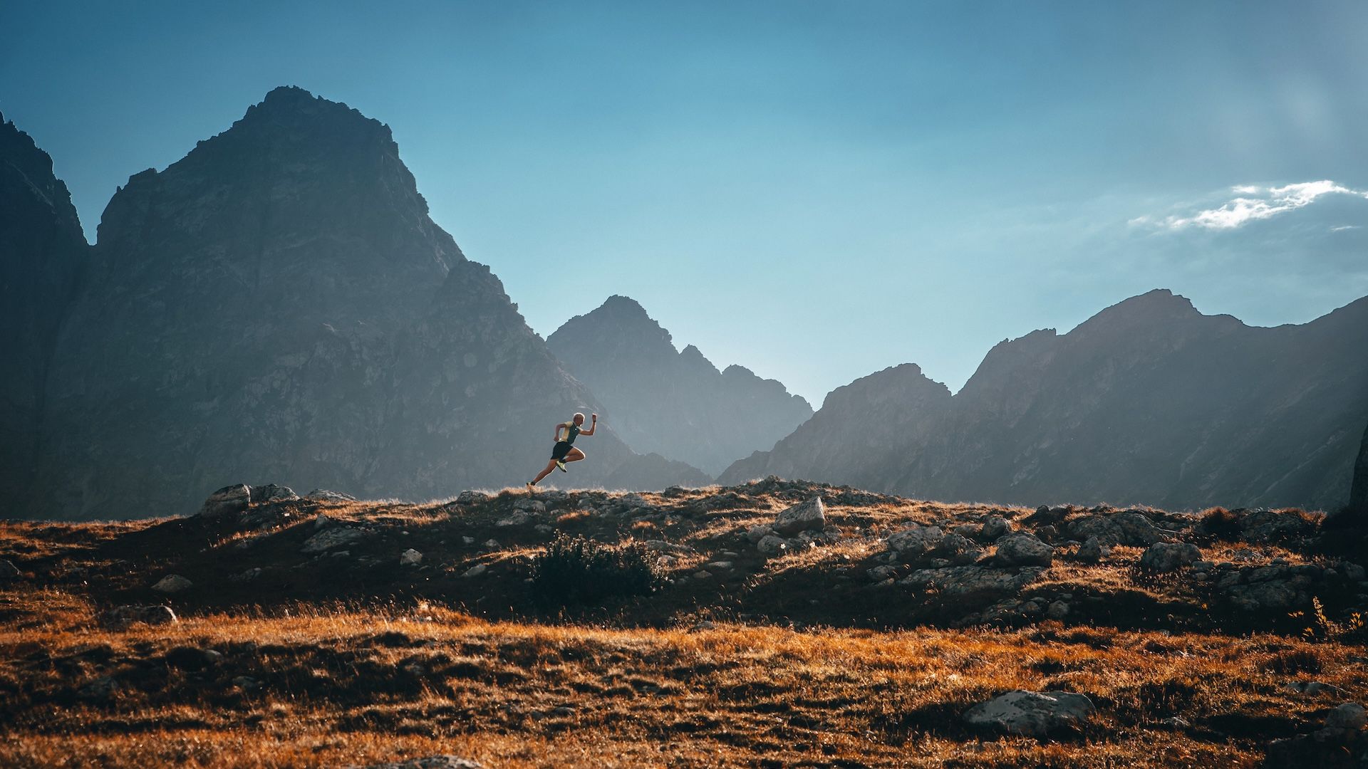 4 consejos para principiantes en la montaña. Foto ©️iStock 1215925100