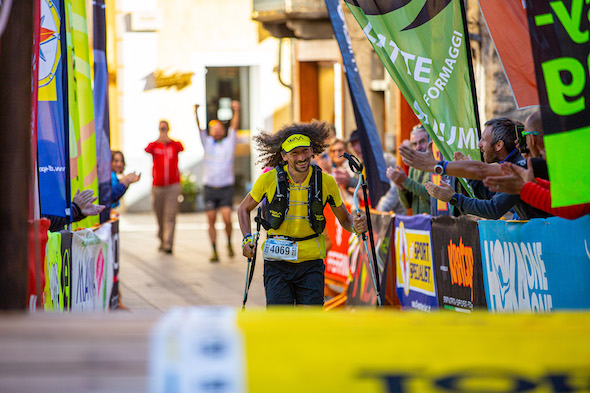 Luca Papi, primer ganador del Tor des Glaciers
