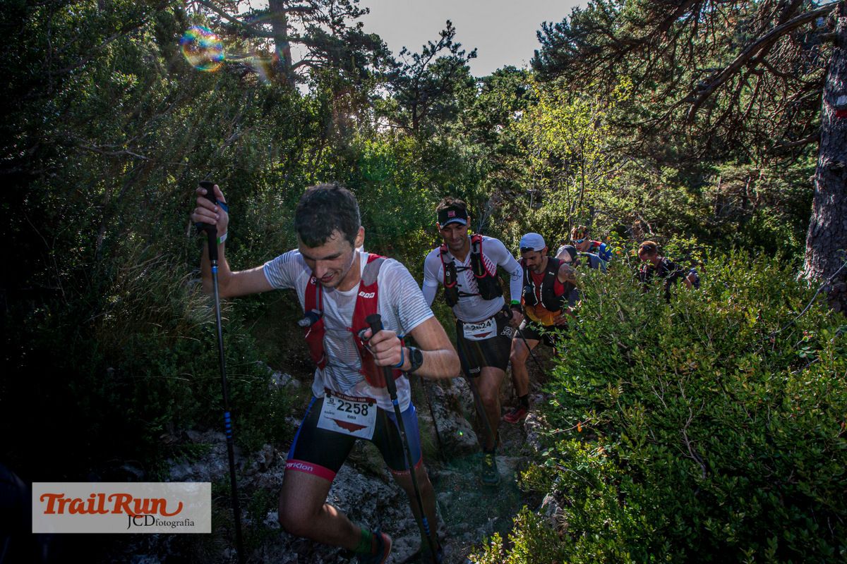 Salomón Ultra Pirineu 2019-18