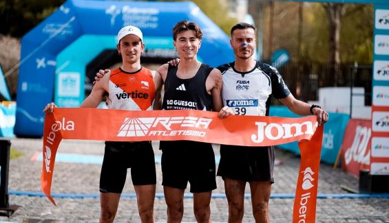 Podio masculino 📸 Miguel Rúa