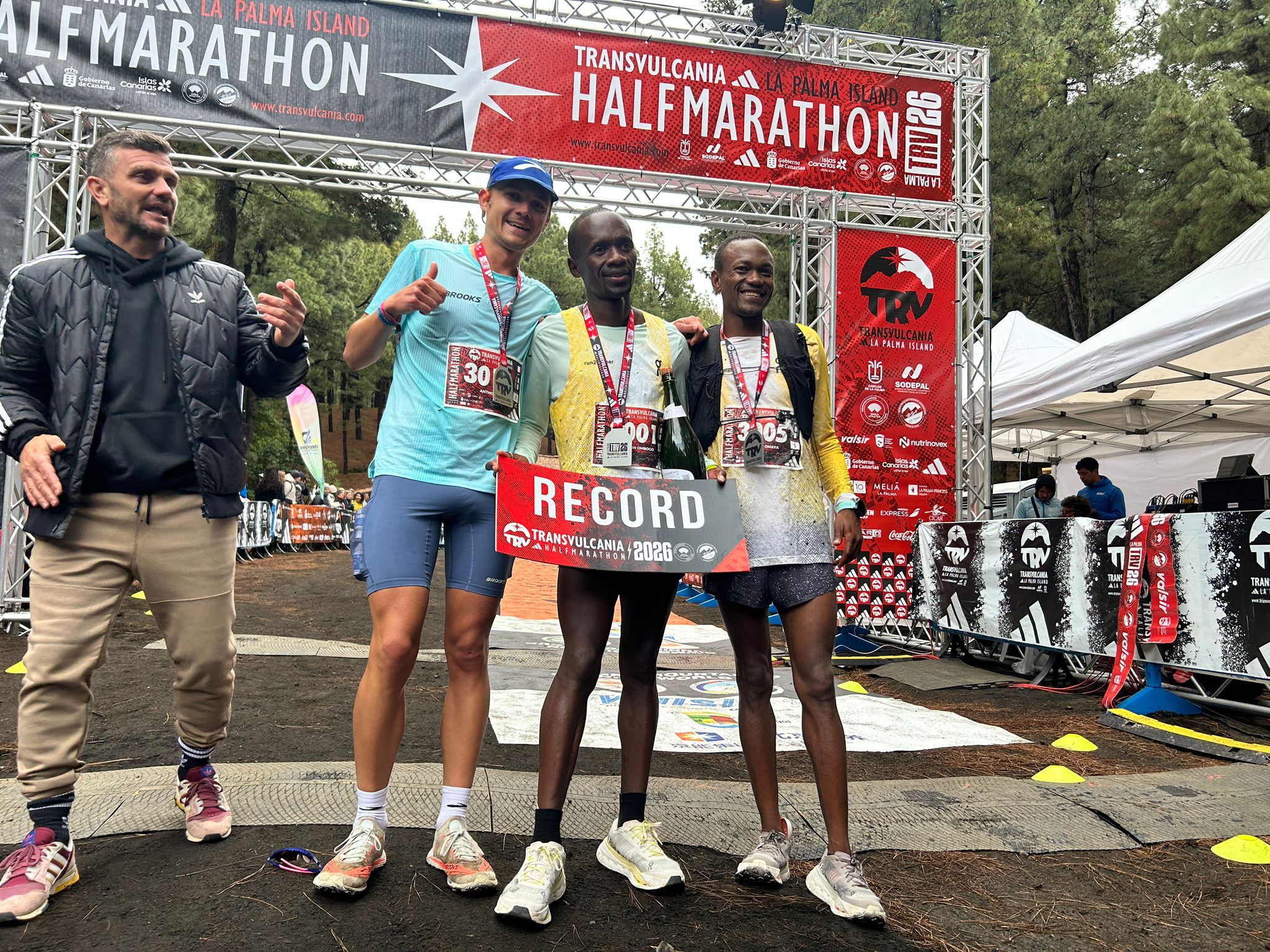 Podio de la media Maratón Transvulcania