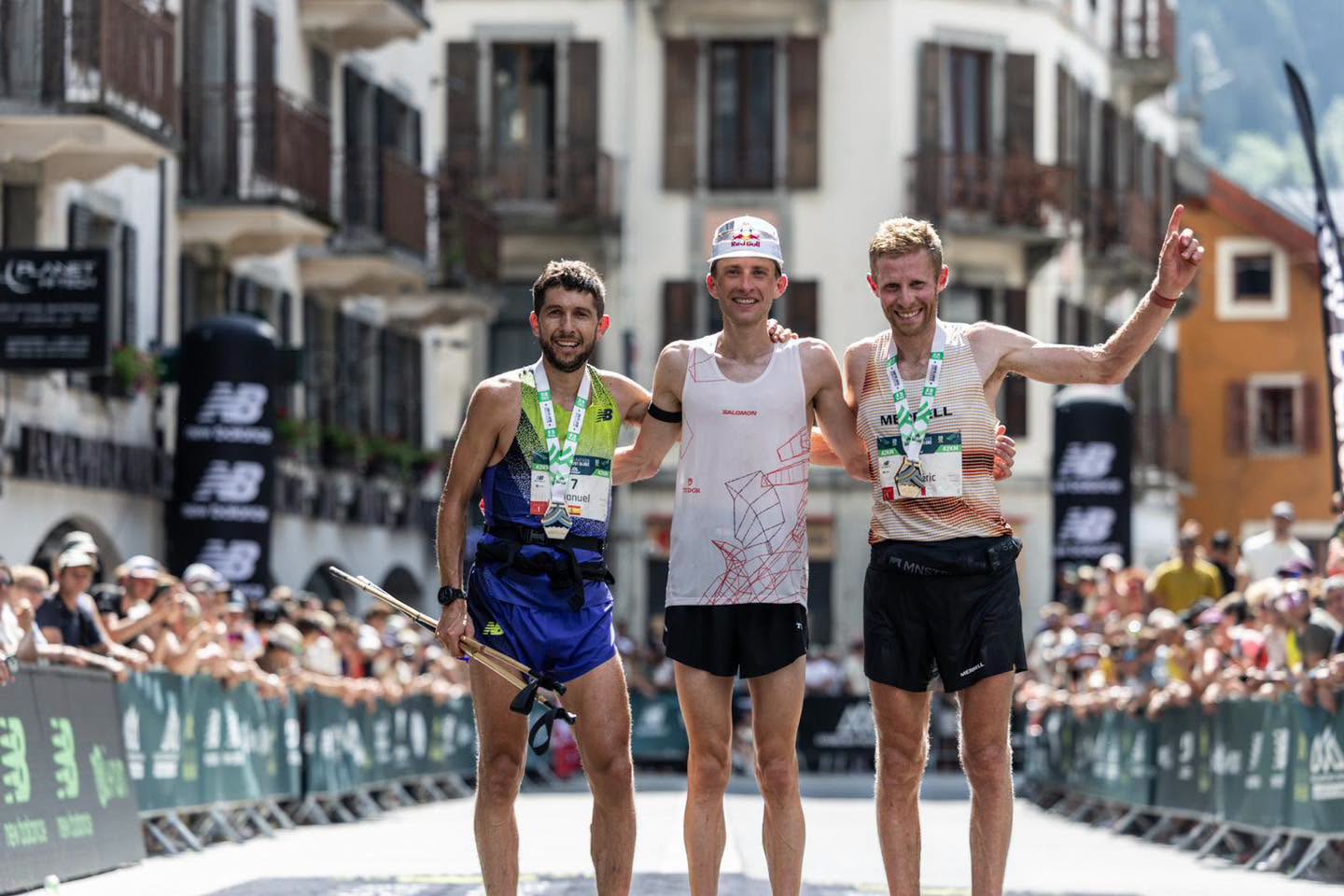 Podio masculino 42k Marathon du Mont-Blanc ©️David Gonthier