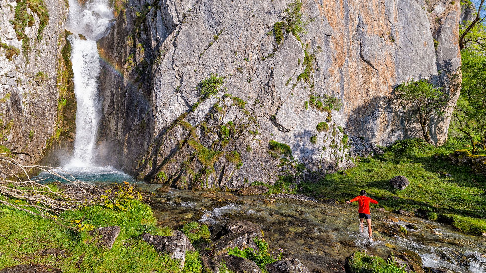 Ruta de las Golondrinas corriendo