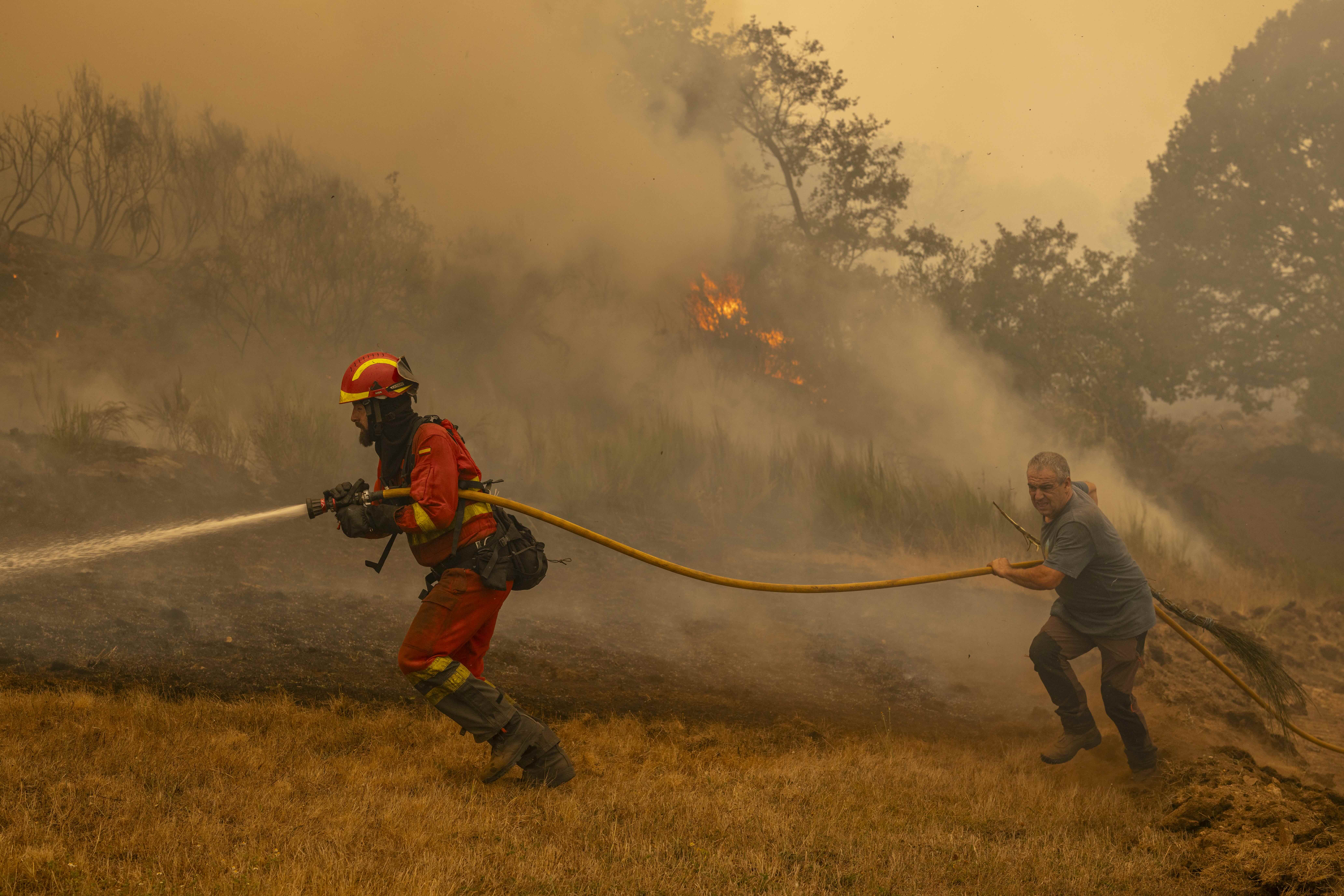 Incendio forestal en Orense 2025 © Brais Lorenzo  WWF España
