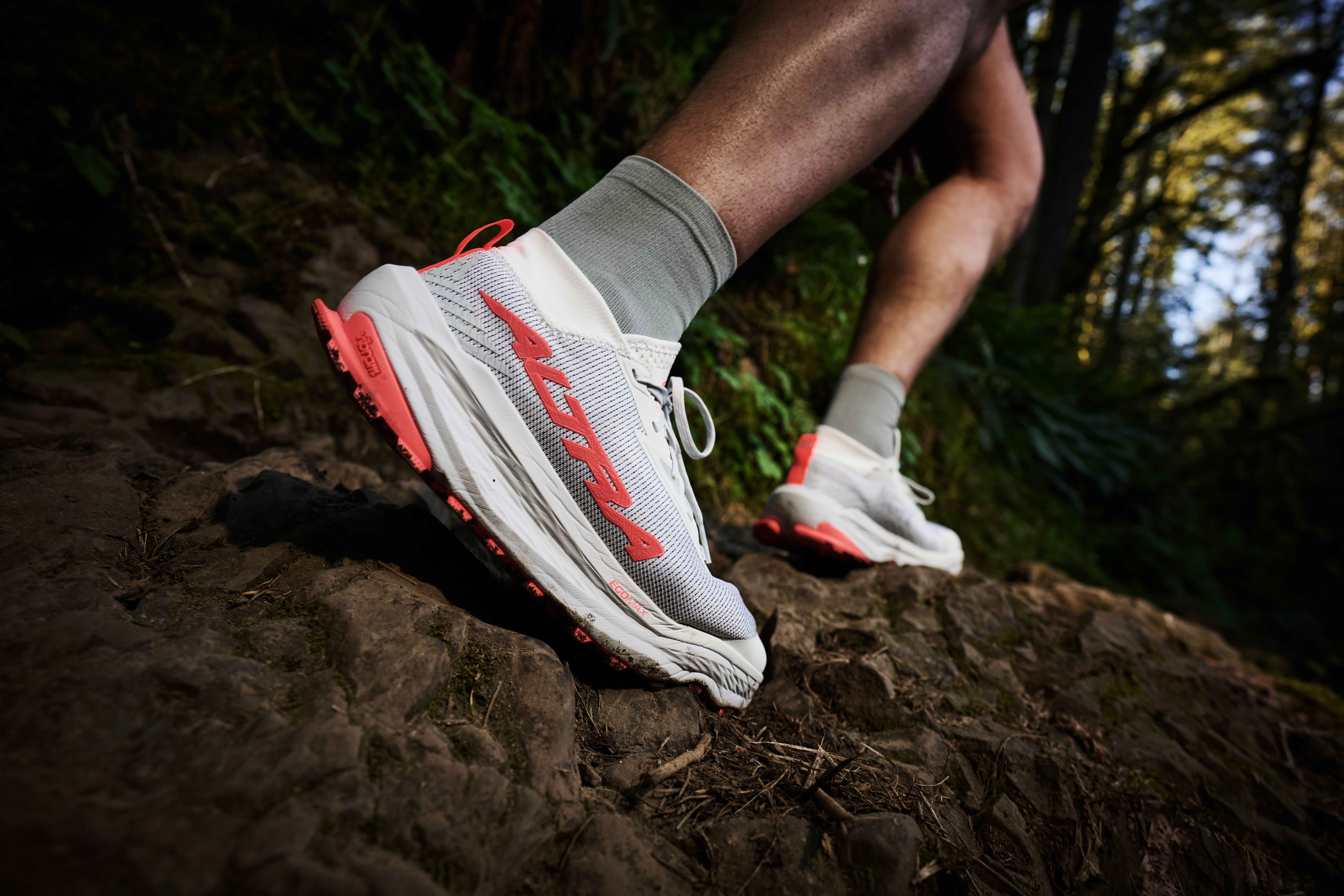 F26 Trail Olympus275HiLo Mens Vaporous Gray Fiery Coral AL0A85WT 73V ON 3508