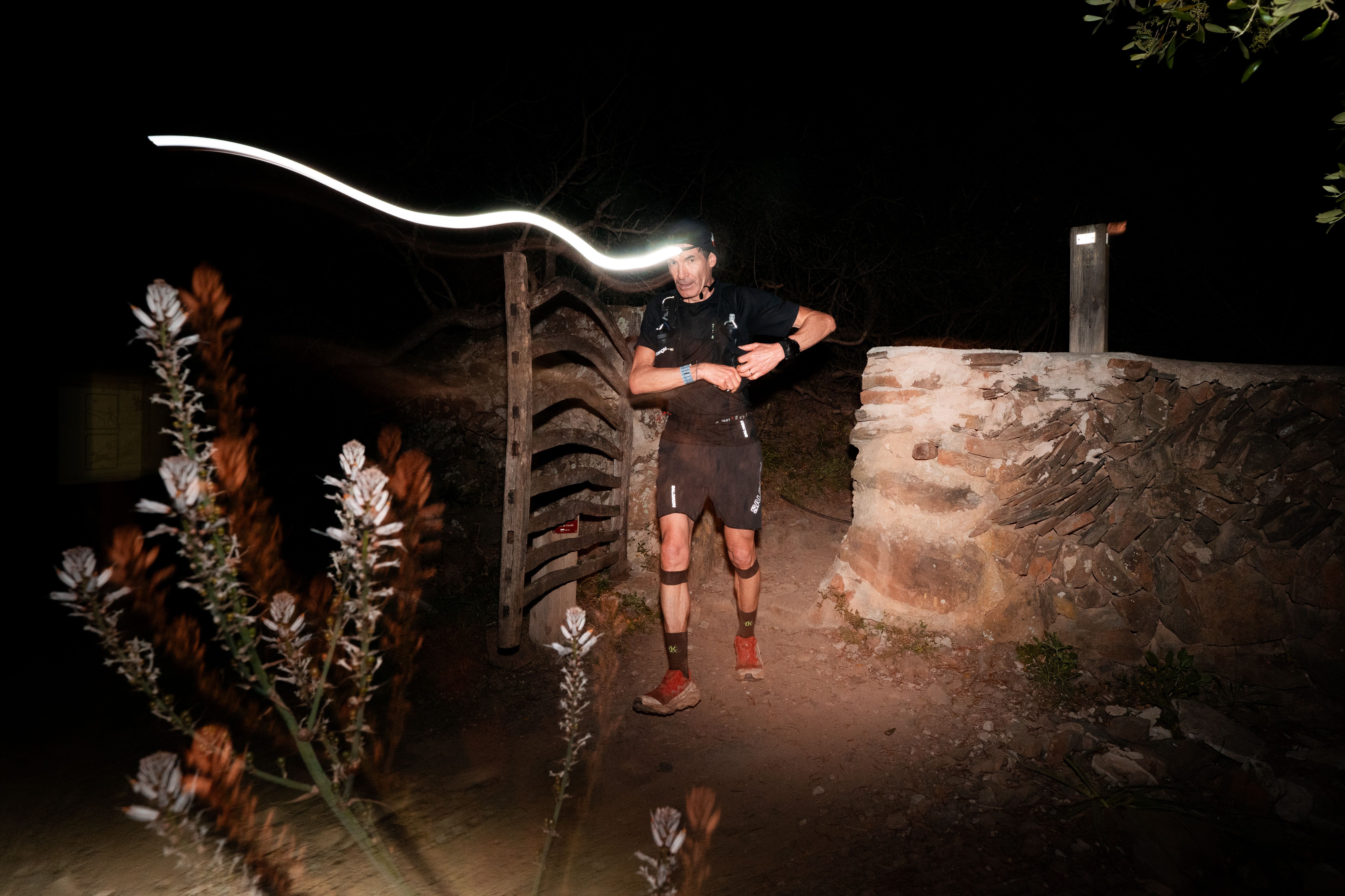 Runner noche Trail Menorca CdC 2026 (@José Miguel Muñoz)