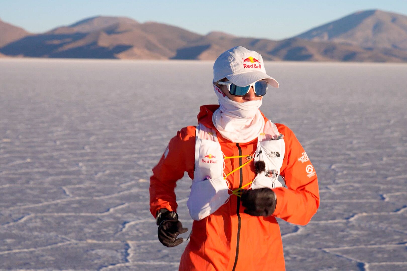 Fernanda Maciel en un punto del trazado del Salar de Uyuni
