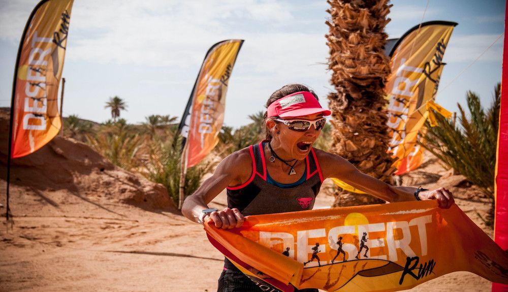 Anna Comet hace suya la Desert Run