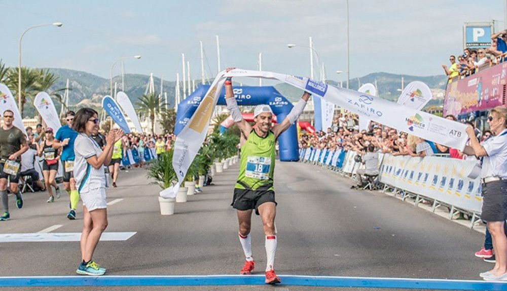 Un poco de asfalto al año, no hace daño. Tofol Castanyer tercero en el Maratón Internacional de Lanzarote 2018