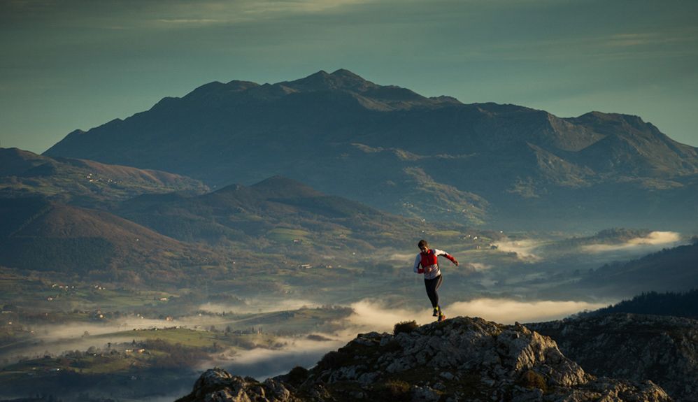 Javi Barrio: “La vuelta a la actividad física al aire libre debemos tomárnosla con cautela”. Fotografía Mikael Helsing. Iván Cuesta en Trail de Peñamayor 