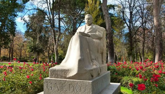 Monumento a Pérez Galdós en Madrid Monumento a Pérez Galdós en Madrid
