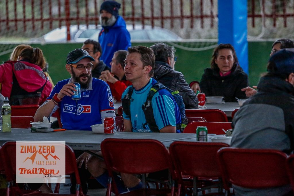 Zima Zero Trail Las Dehesas - Ambiente en meta