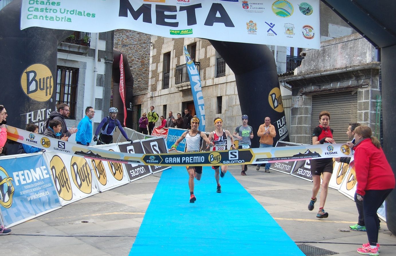 Zaid Ait Malek y Marta Molist vencen en la Trail RAE de Otañes