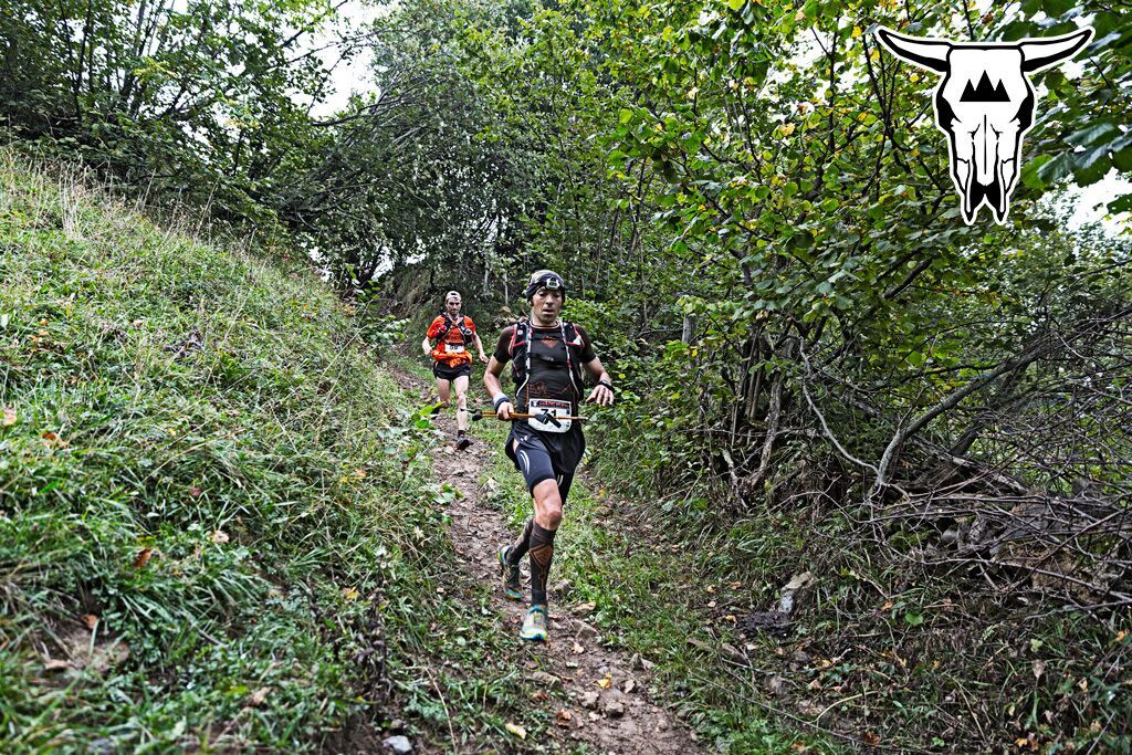 Luis Tejero y Nuria Domíngez se imponen en la Ultra Güeyos del Diablu Luis Tejero y Nuria Domíngez se imponen en la Ultra Güeyos del Diablu