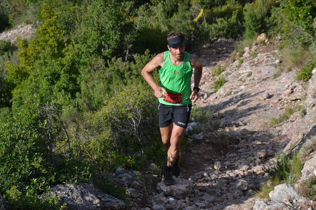 Josep Cuadrat y Montse Martínez se imponen en la Marató de Montserrat Josep Cuadrat y Montse Martínez se imponen en la Marató de Montserrat