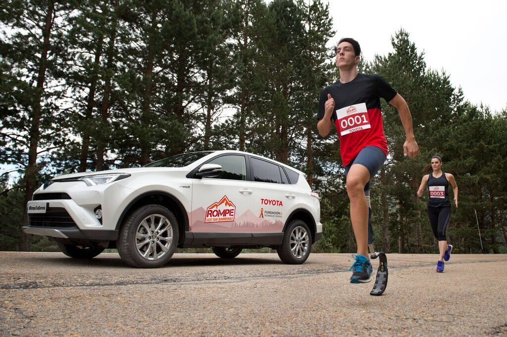 #RompeTusBarreras, el reto deportivo de Toyota y la Fundación A