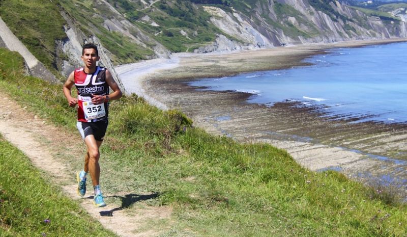 Zumaia se rinde ante Walter Becerra y Maite Maiora