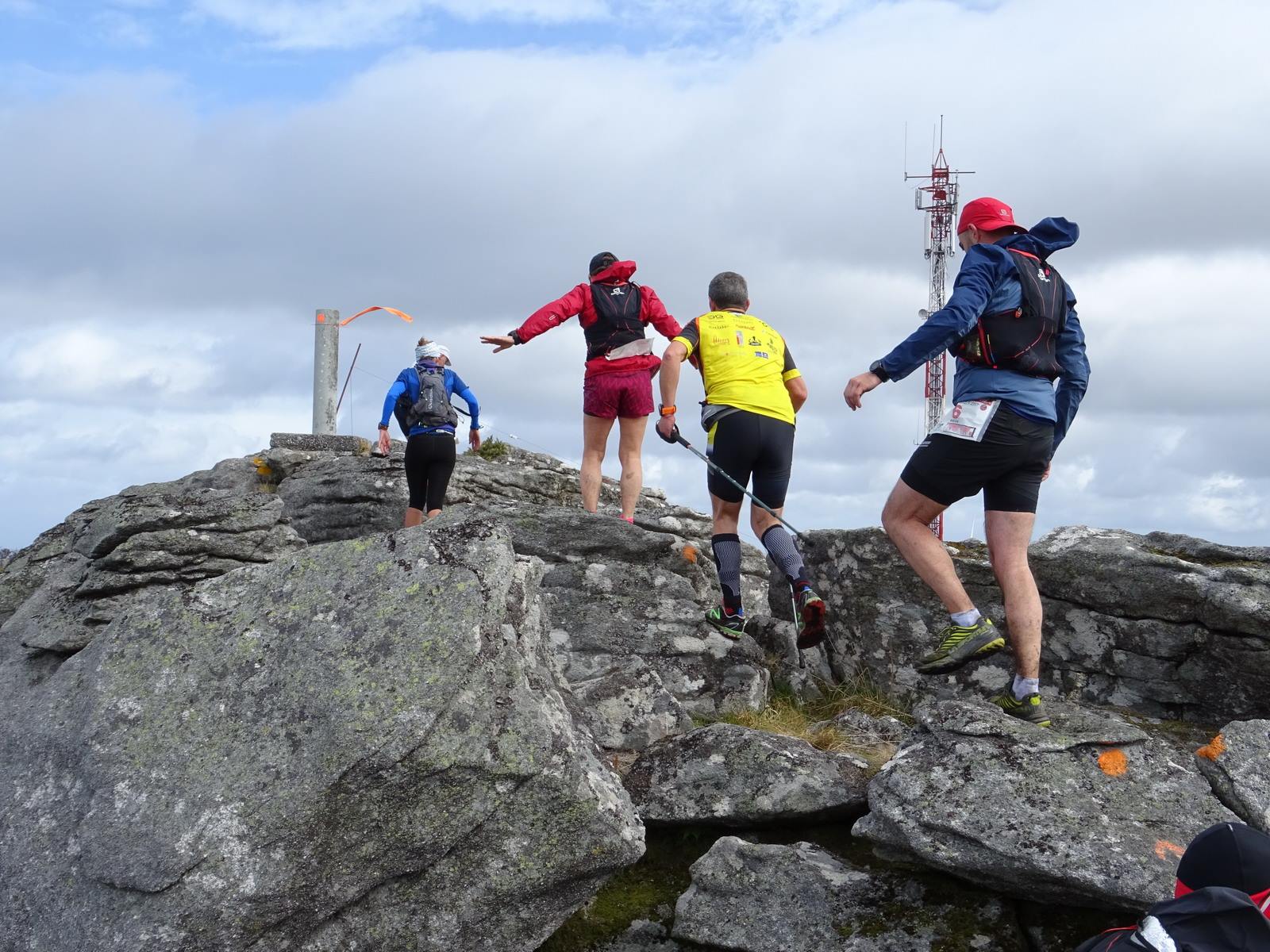 Lois Pachita y Alejandro Lago victoria ex aequo en Ultratrail do Barbanza