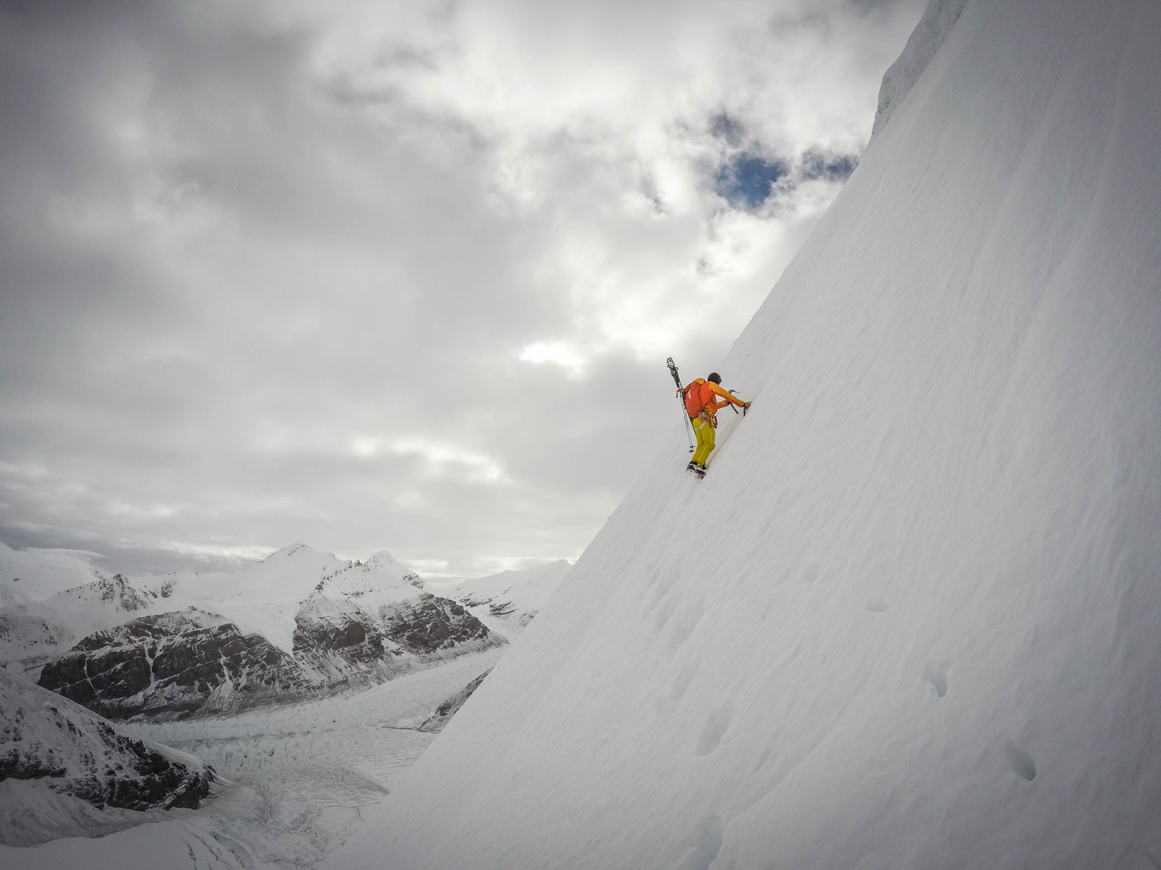 El ‘cortometraje’ de Kilian y Emelie en el Cho Oyu